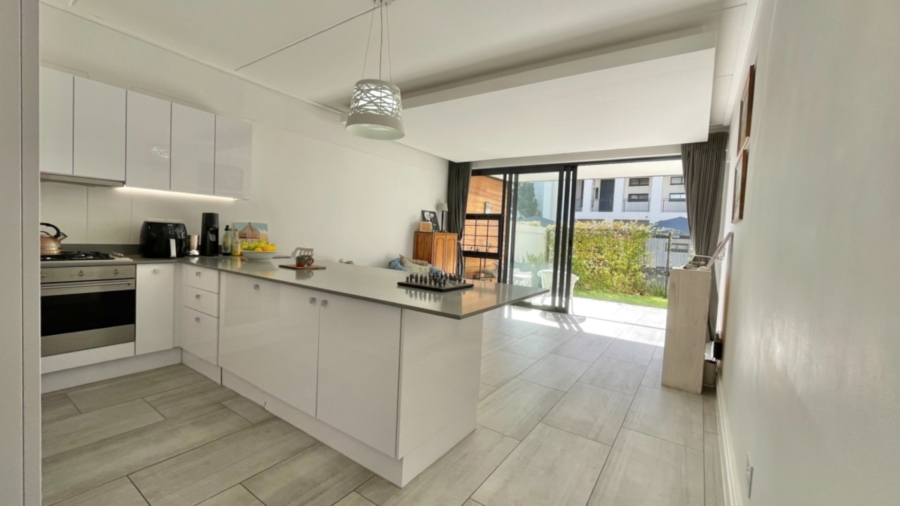 3 Bedroom Property for Sale in Paardevlei Western Cape